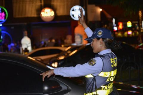 Imagen agente de tránsito