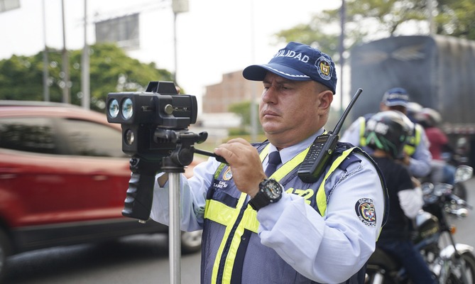 Movilidad y policías de tránsito