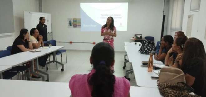 Educación